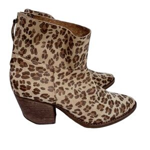 MATISSE Premier Leather Leopard Print Western Style Bootie with side zip